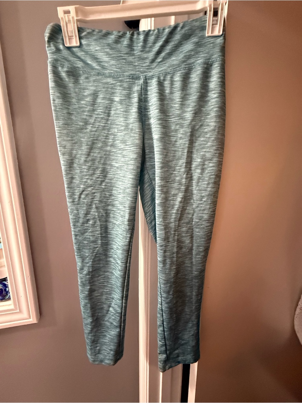Jockey Light Teal Capri Leggings